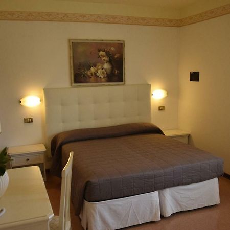 Hotel Marilu Eraclea Mare Luaran gambar