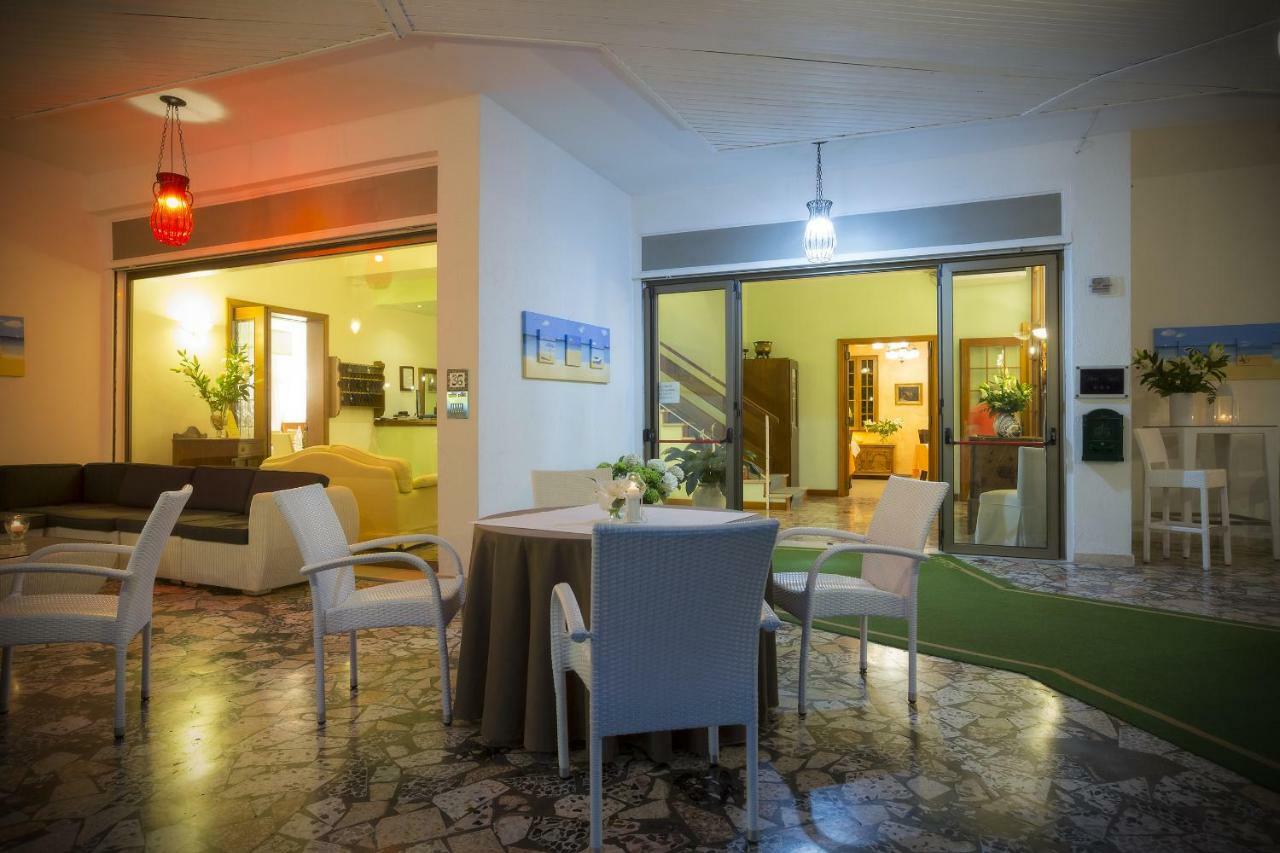 Hotel Marilu Eraclea Mare Luaran gambar